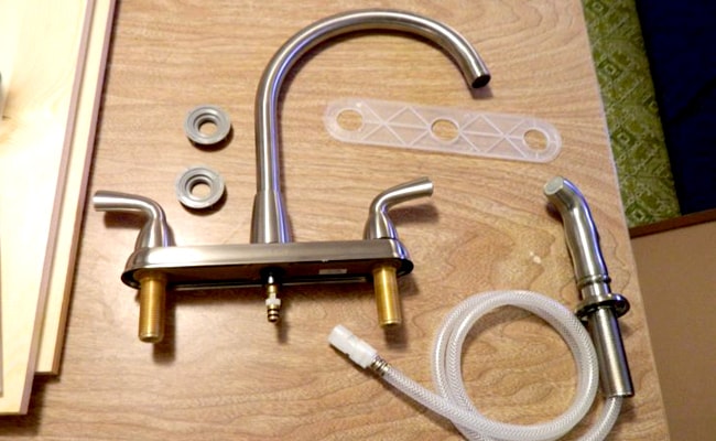 change a kitchen sink faucet