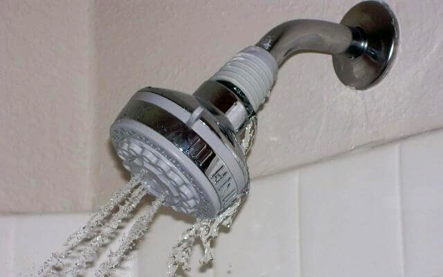 shower-head-leaking