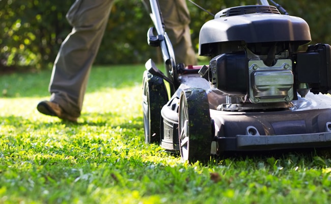 Use-Mulching-Blades