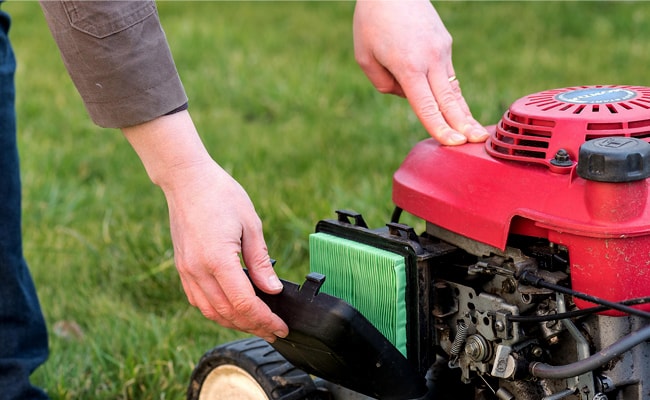 lawn-mower-maintenance