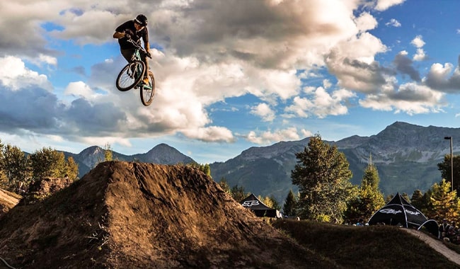 Dirt-Jump-Mountain-Bike