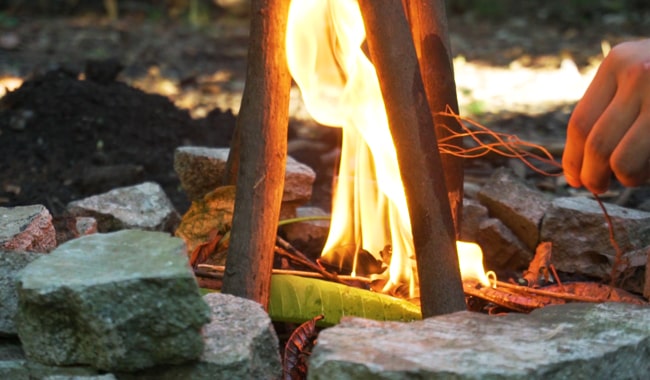 Basic-Camping-Skills-Campfire